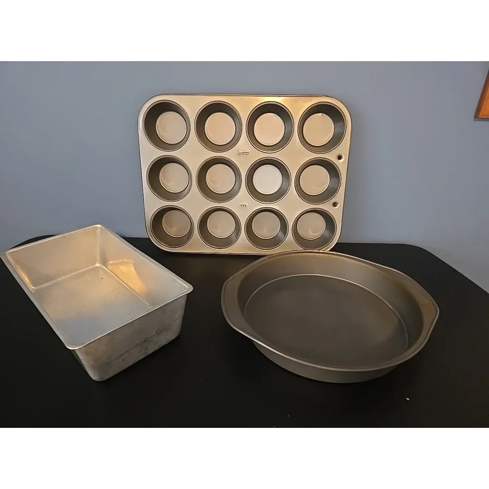 Vtg Baker Kit Ecko 12 Muffin Pan‎ Aluminum Bread Loaf Pan Baker's Secret